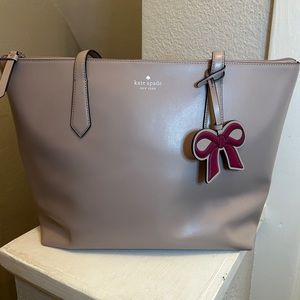 Kate Spade Cassy Lilac Tote with Bow Charm